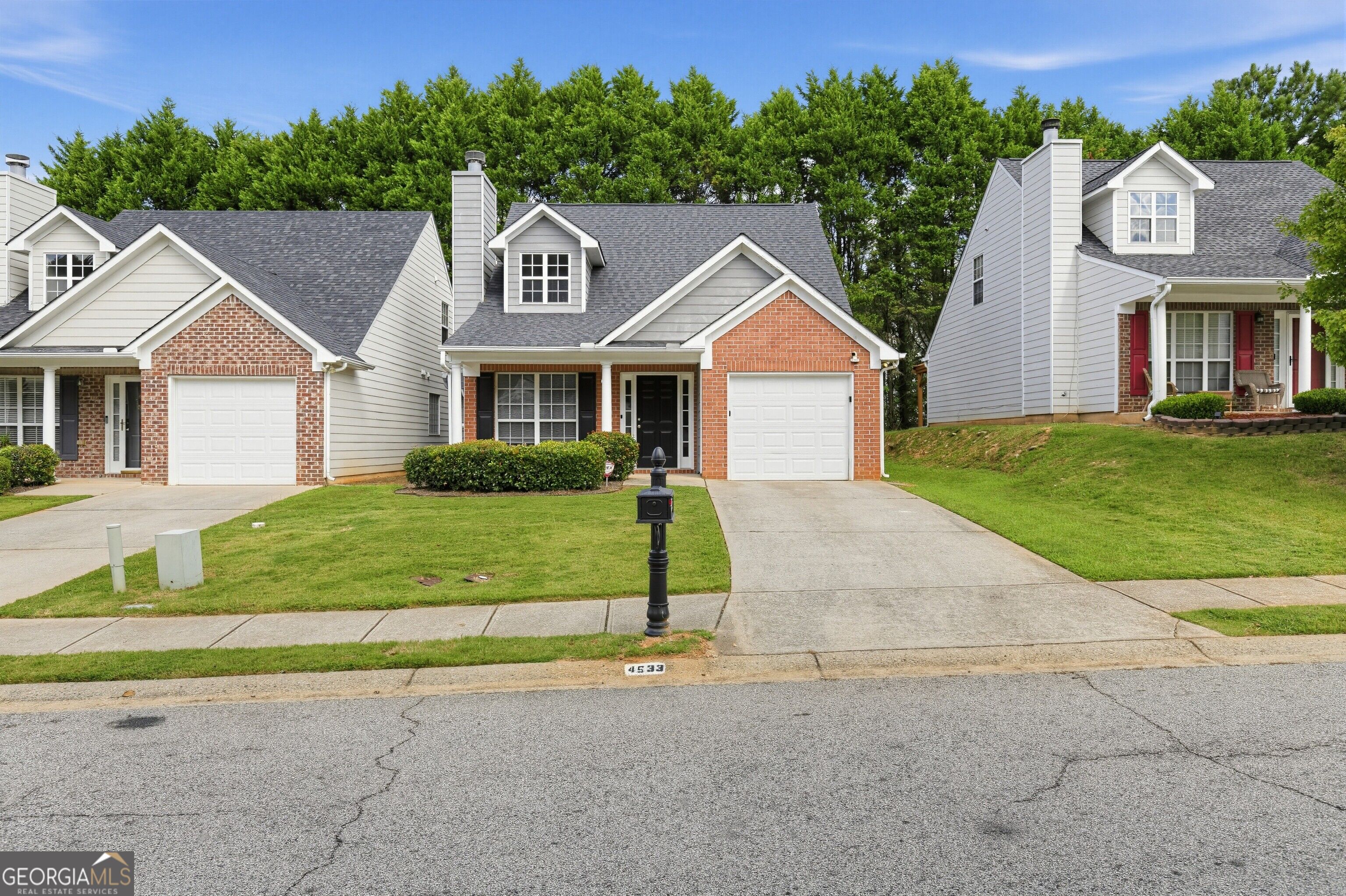 4533 Ravenwood Place Property Photo 1