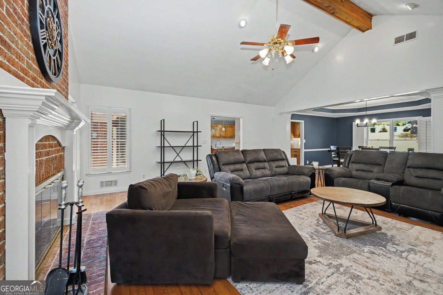 502 Wedgepark Drive Property Photo 9
