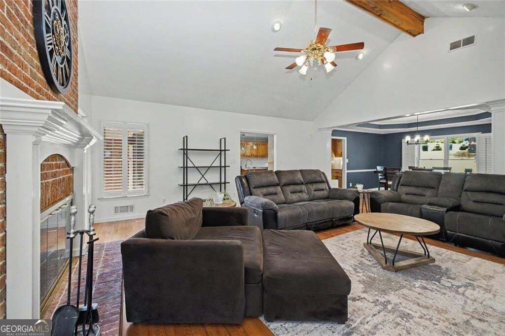 502 Wedgepark Drive Property Photo 9