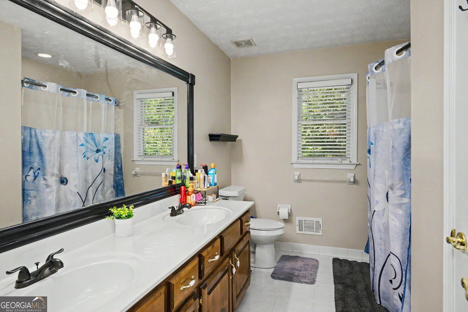 502 Wedgepark Drive Property Photo 25