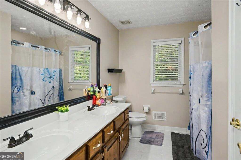 502 Wedgepark Drive Property Photo 25