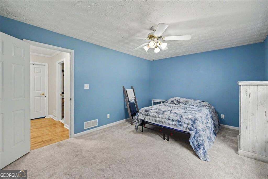 502 Wedgepark Drive Property Photo 26