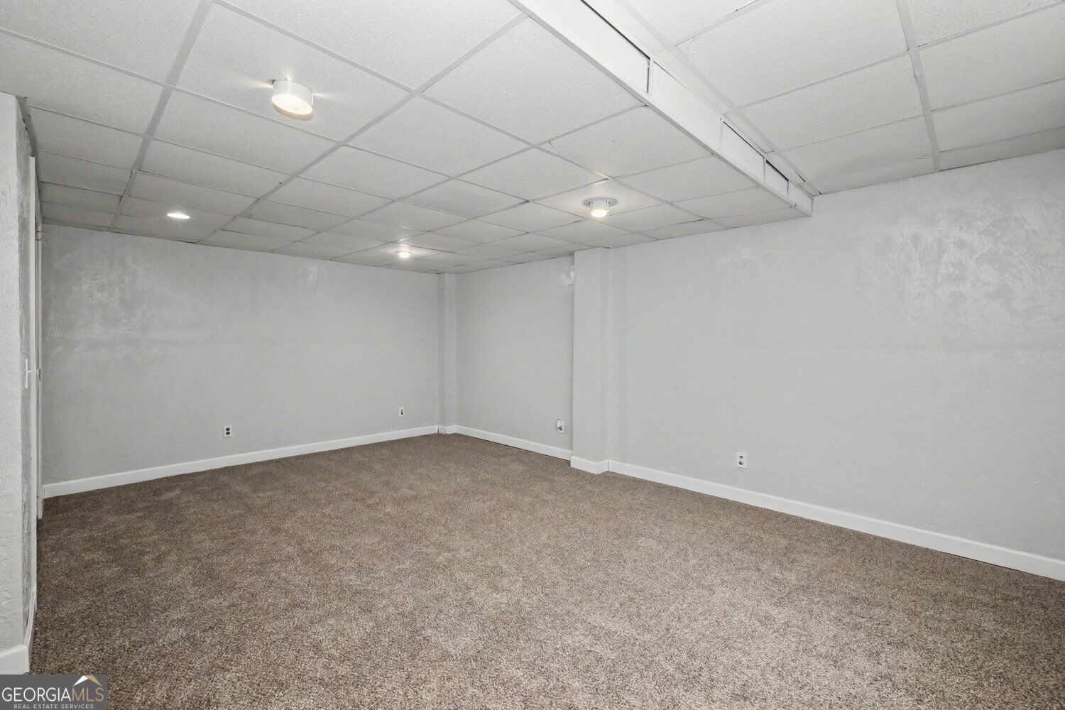 502 Wedgepark Drive Property Photo 34