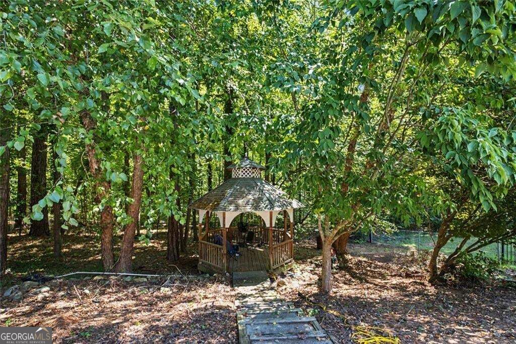 502 Wedgepark Drive Property Photo 44