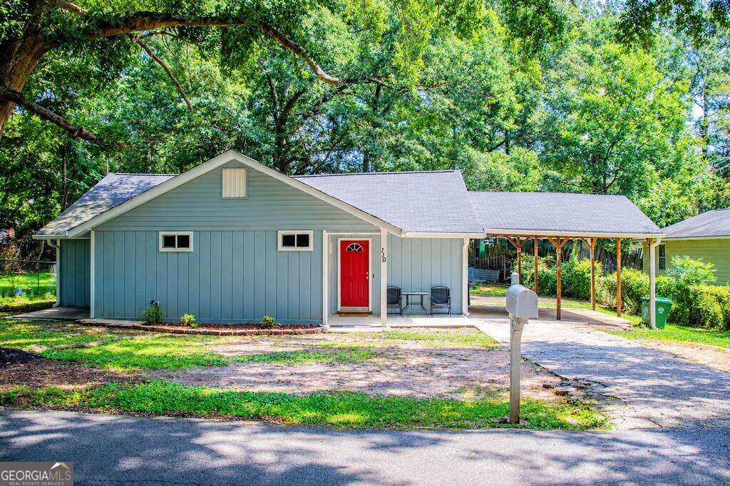 110 N Garrett Street Property Photo 1