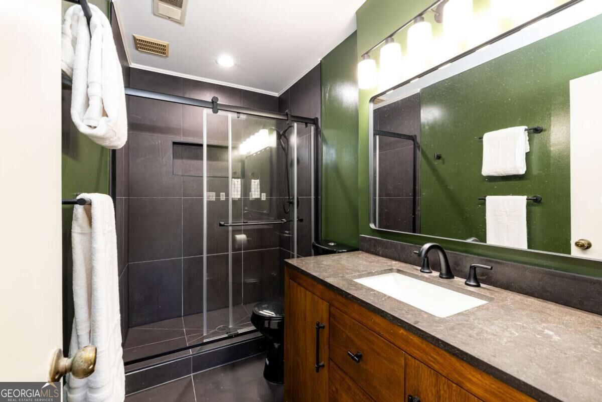 2702 Meadow Mere E Property Photo 14