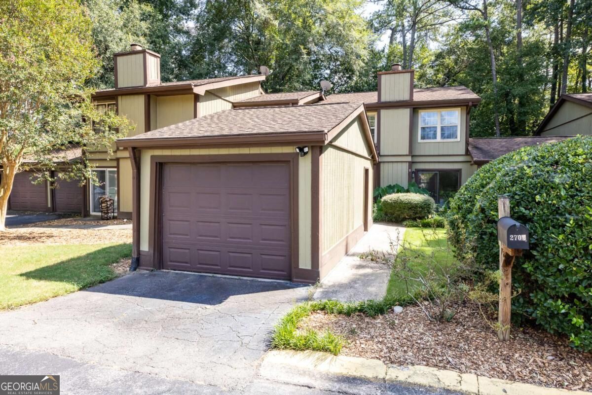 2702 Meadow Mere E Property Photo 28