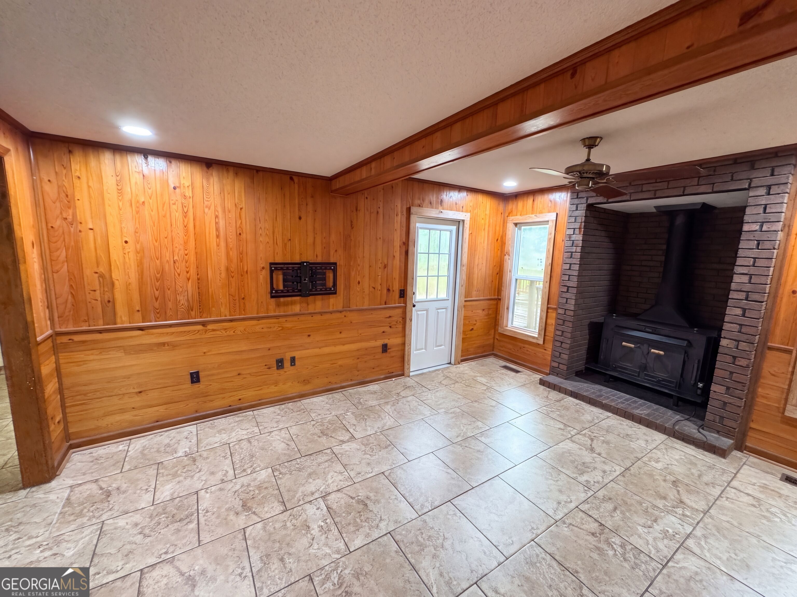968 Edwin Phillips Road Property Photo 3