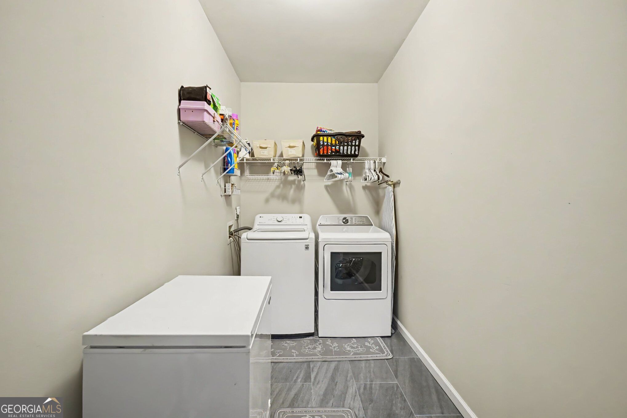 558 Whitby Drive Property Photo 23
