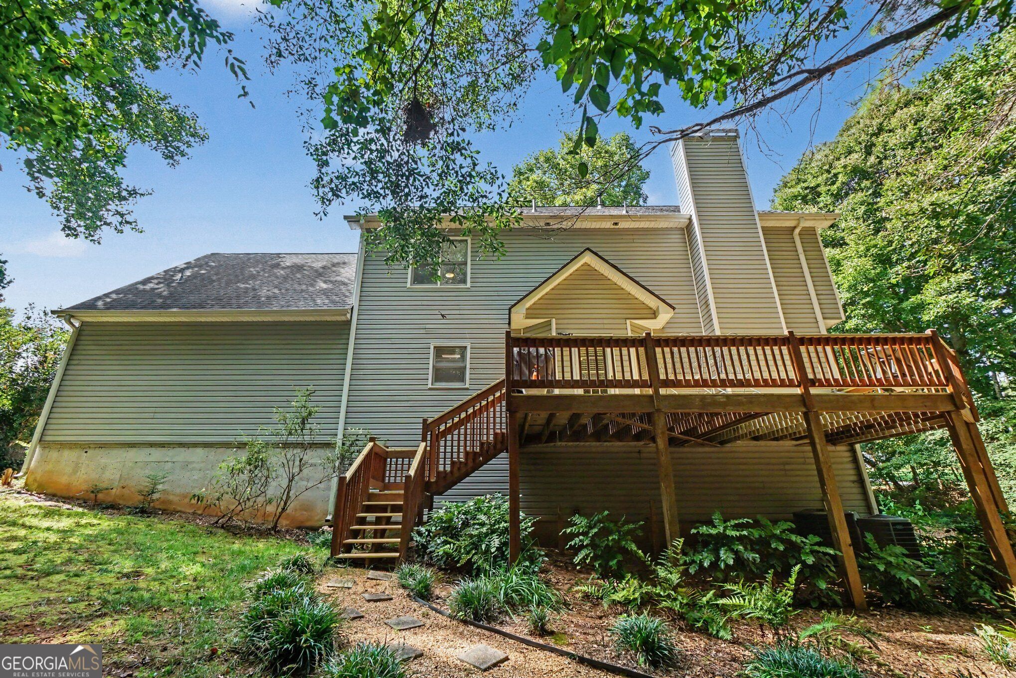 558 Whitby Drive Property Photo 26
