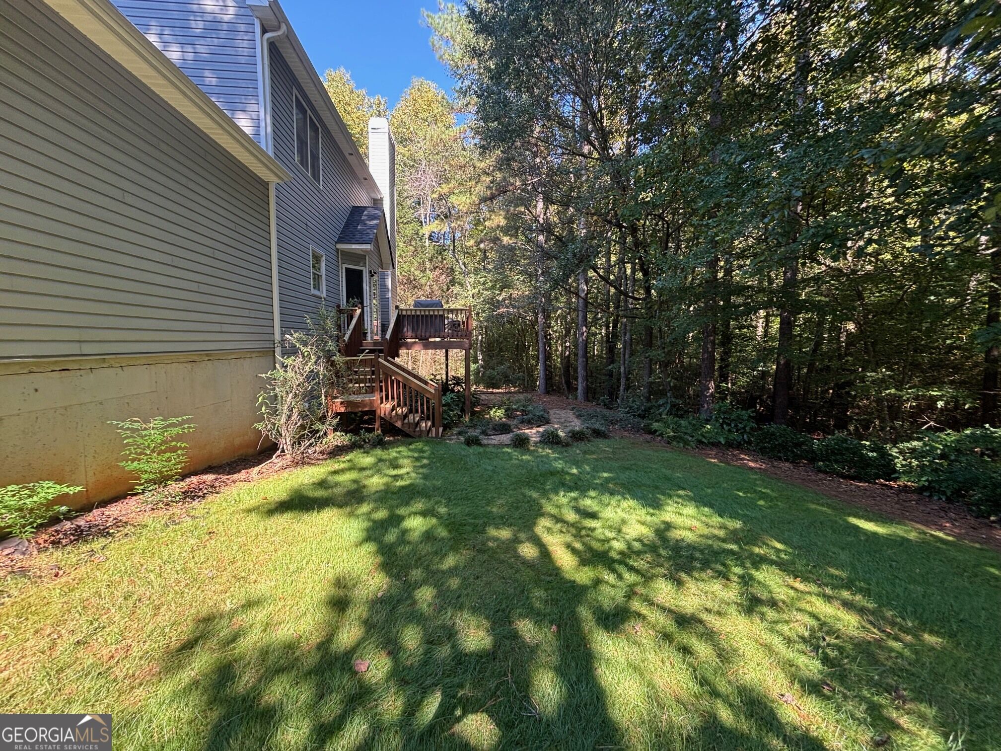 558 Whitby Drive Property Photo 28