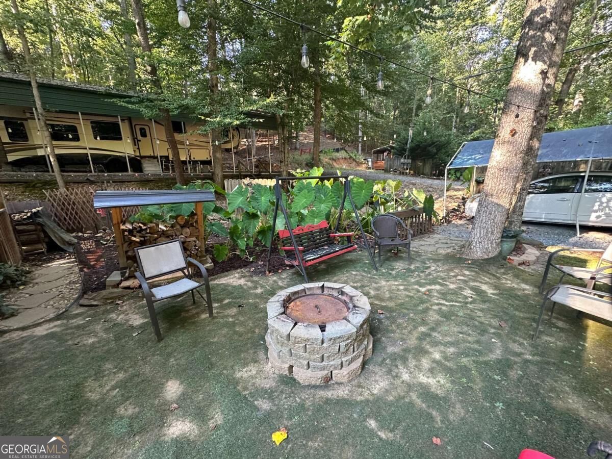 185 37th Street Property Photo 6