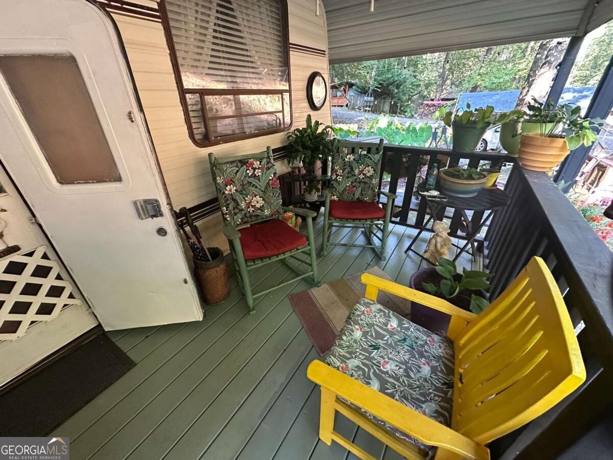 185 37th Street Property Photo 11