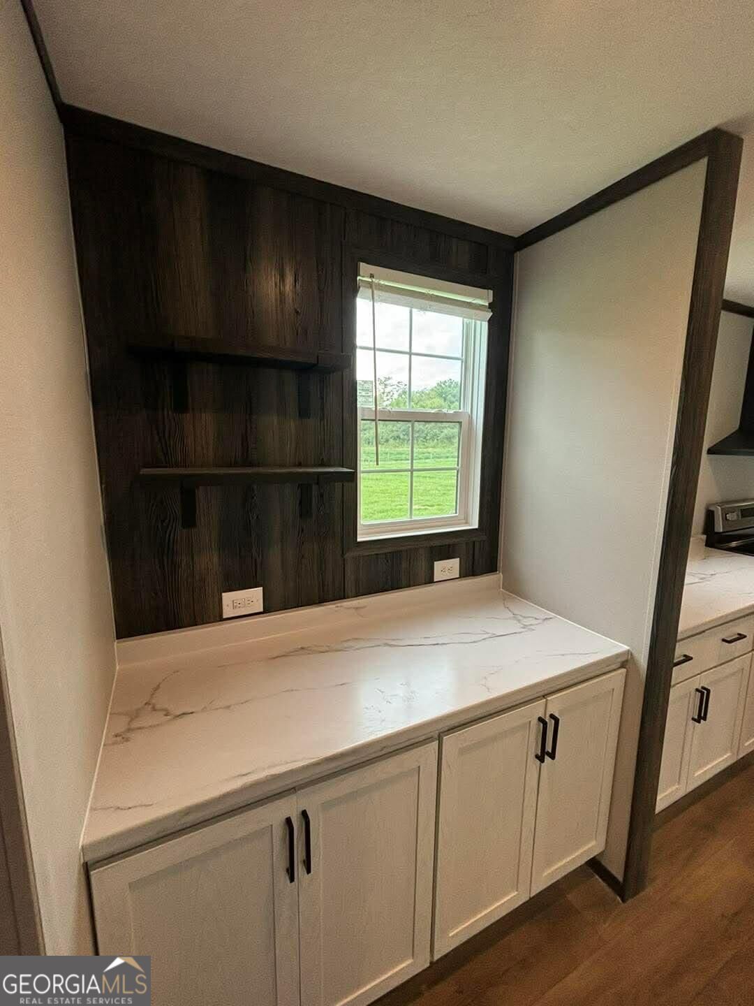 138 Canary Circle Property Photo 8