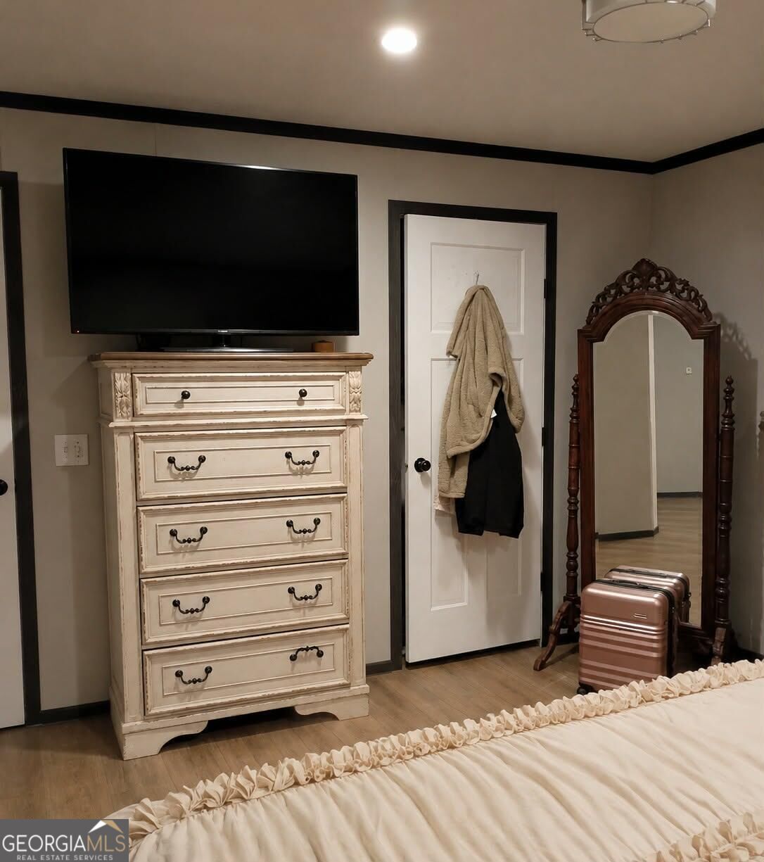 138 Canary Circle Property Photo 13