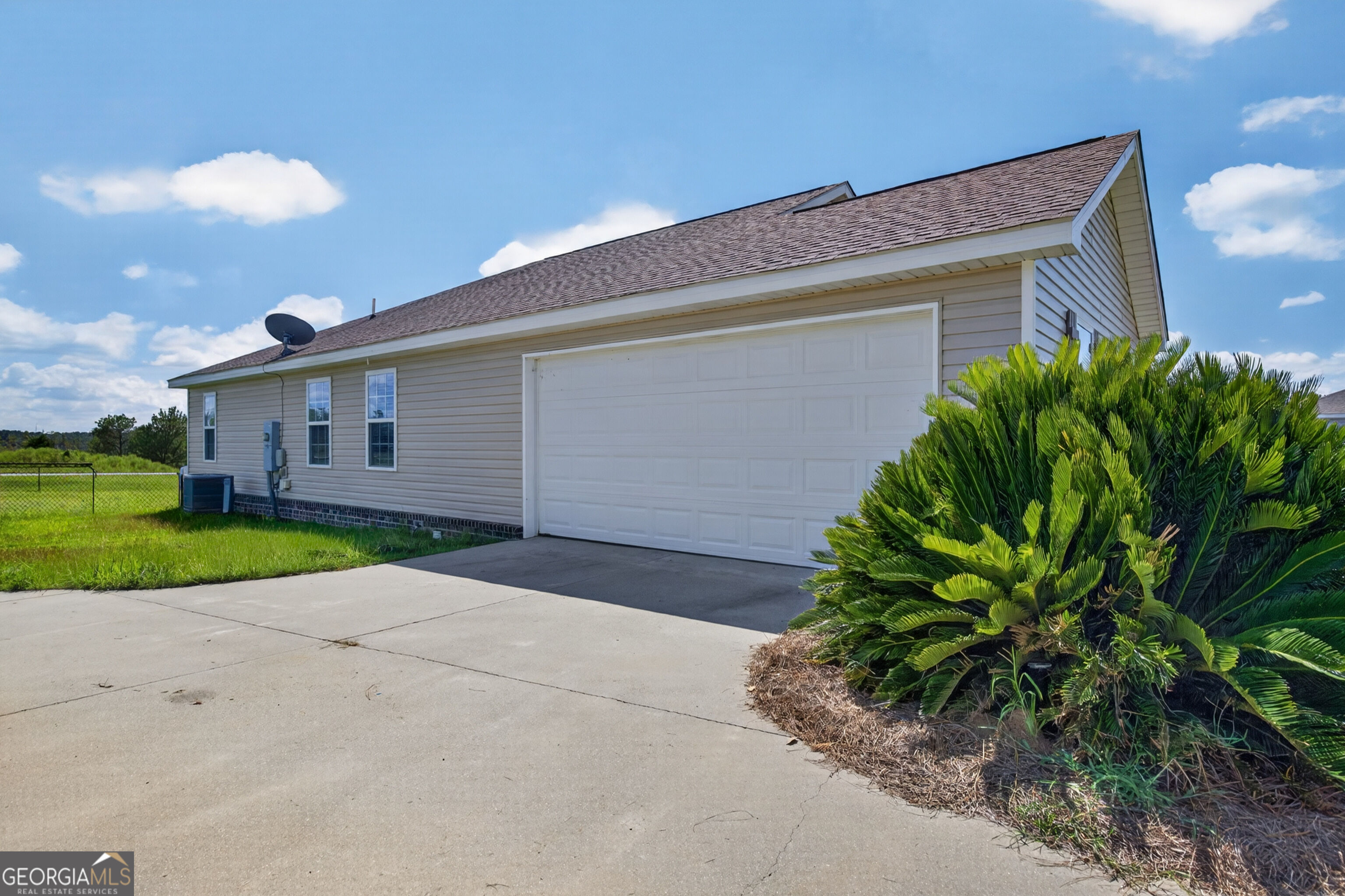 206 E Leyland Court Property Photo 4