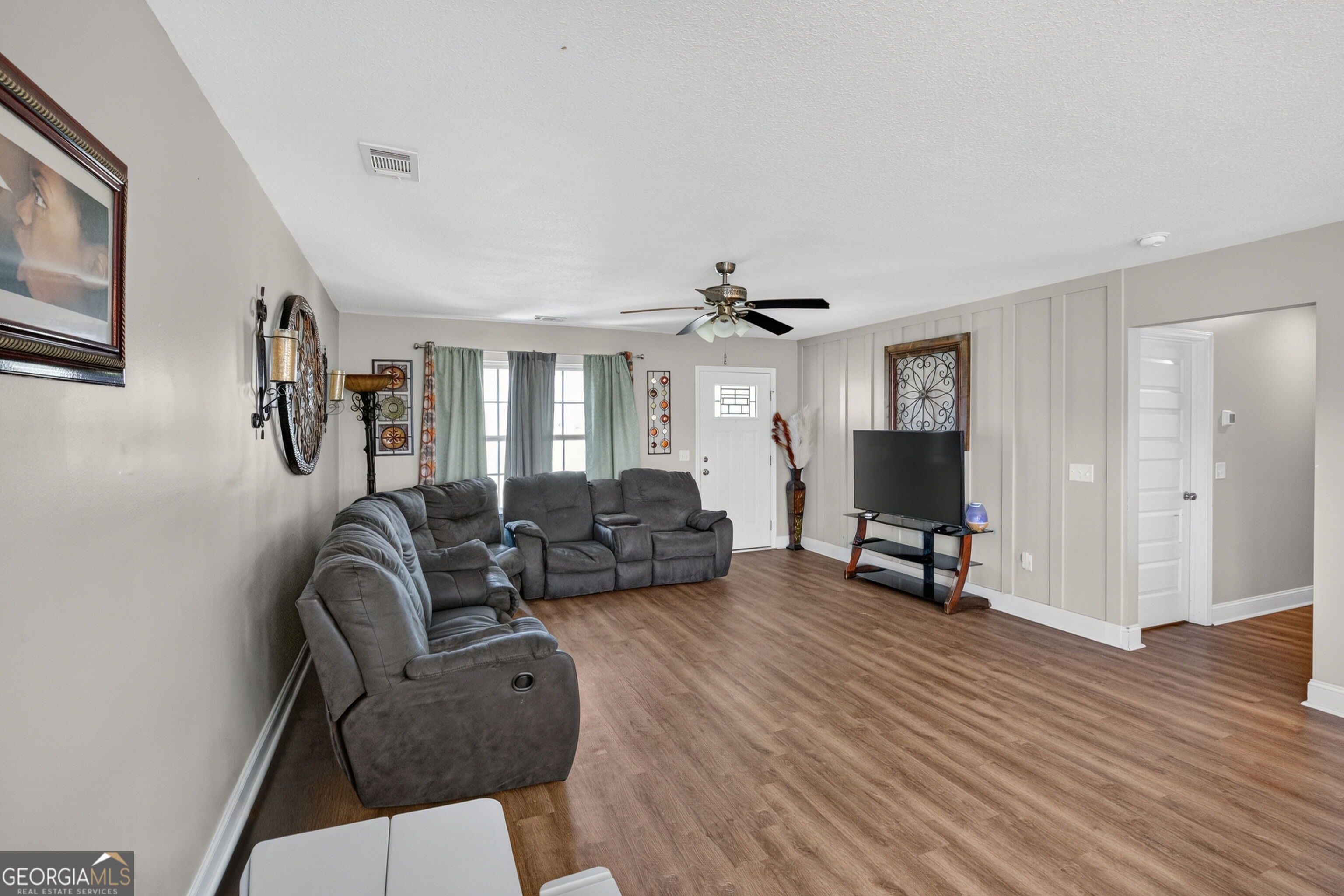 206 E Leyland Court Property Photo 7