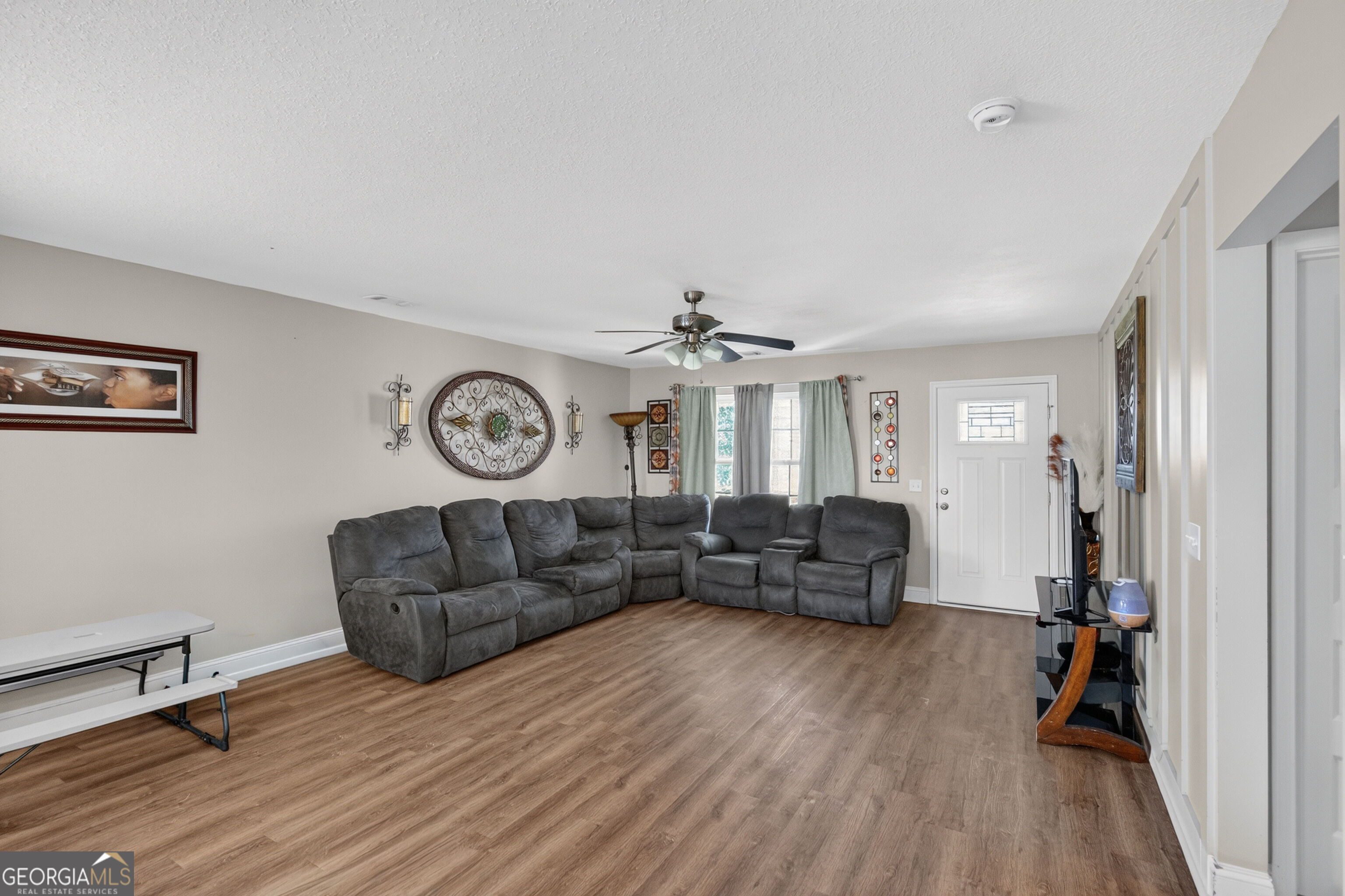 206 E Leyland Court Property Photo 8