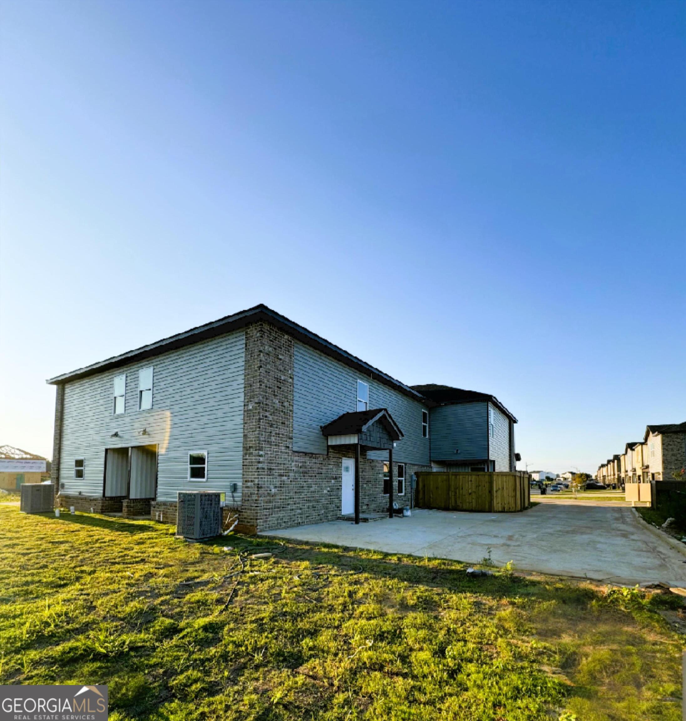 252 Beau Claire Circle Property Photo 4
