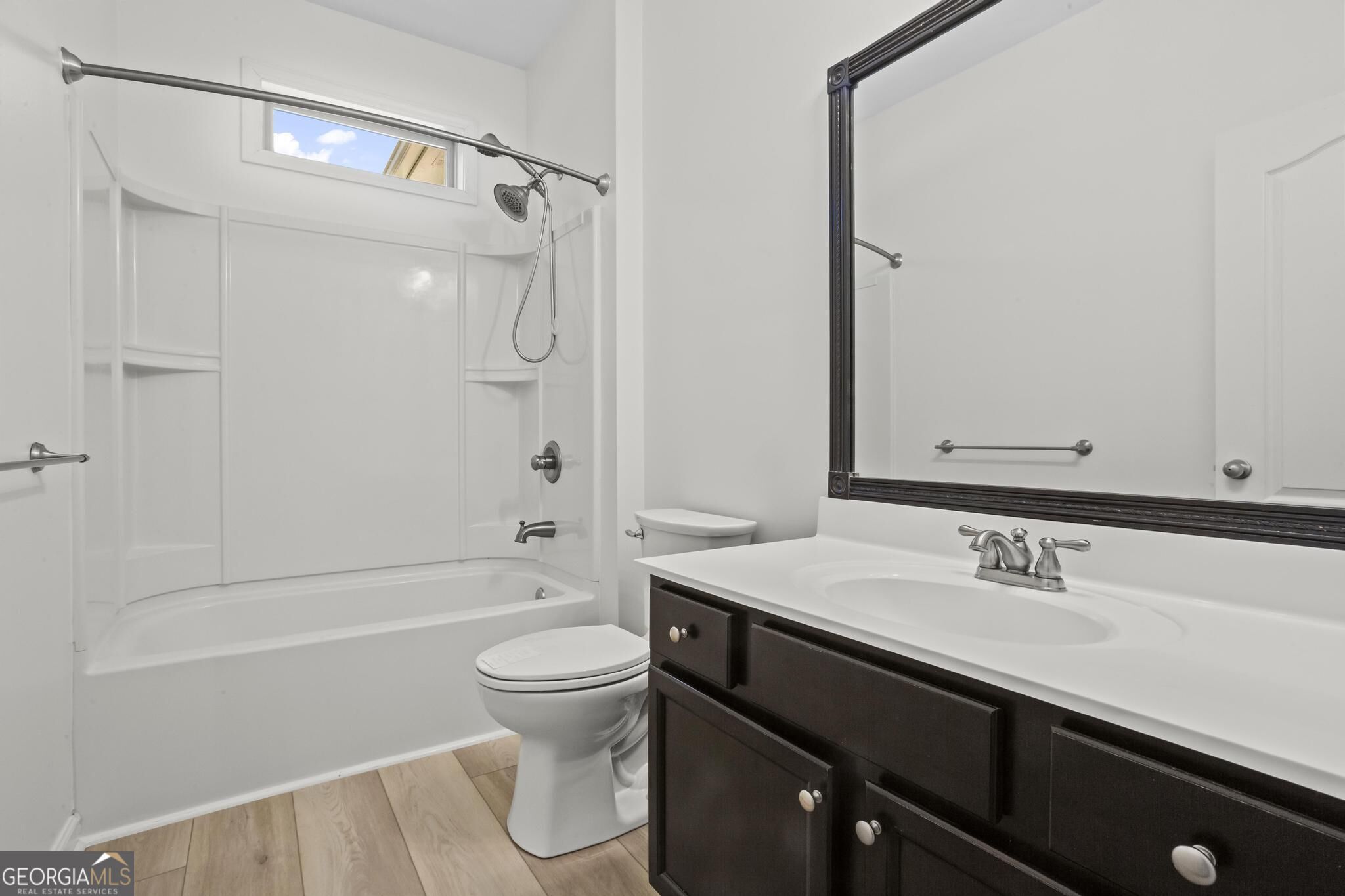 152 Stonebridge Crossing Property Photo 25