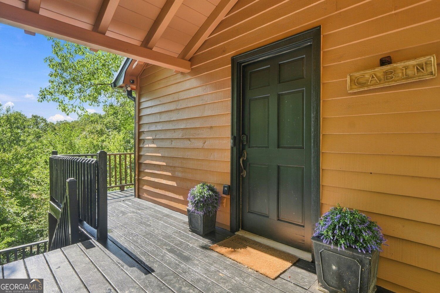 579 Galaxy Way Ne Property Photo 3