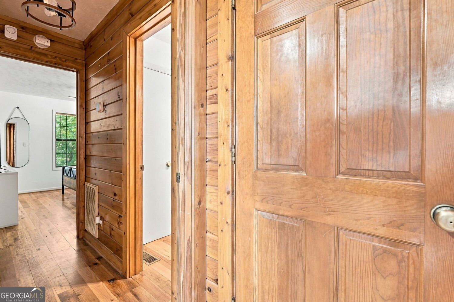 579 Galaxy Way Ne Property Photo 24