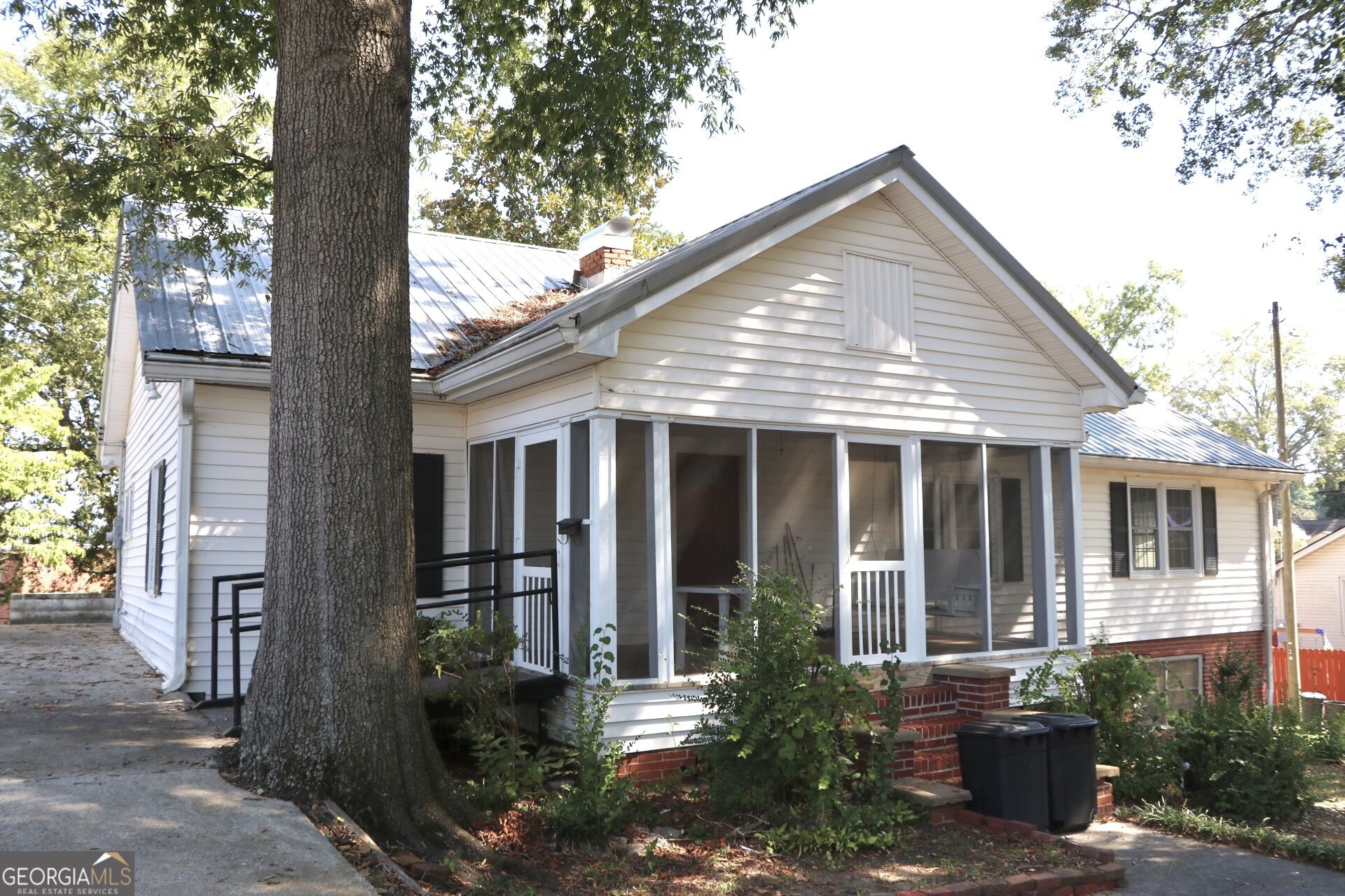 40 Church Street Property Photo 4
