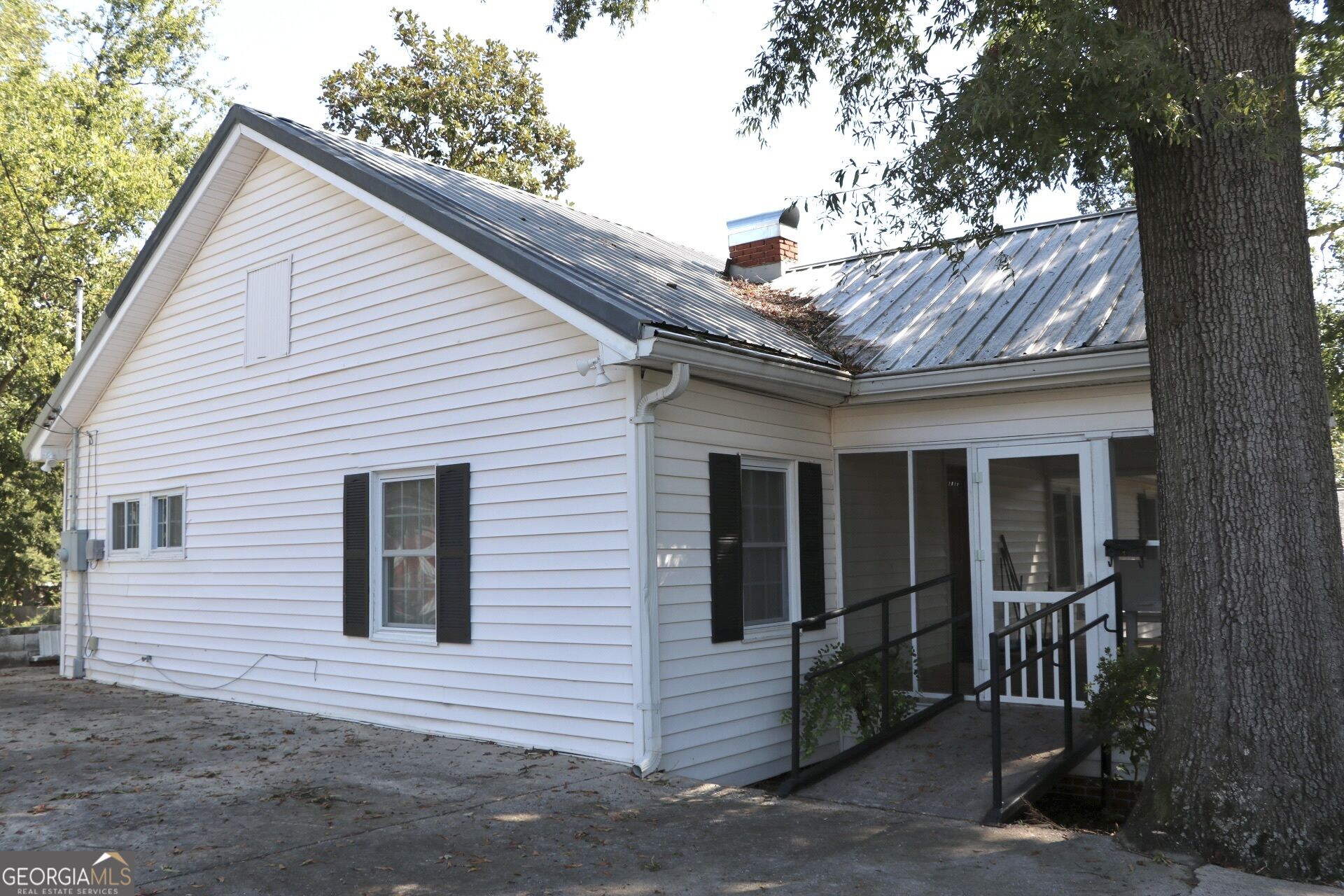 40 Church Street Property Photo 5