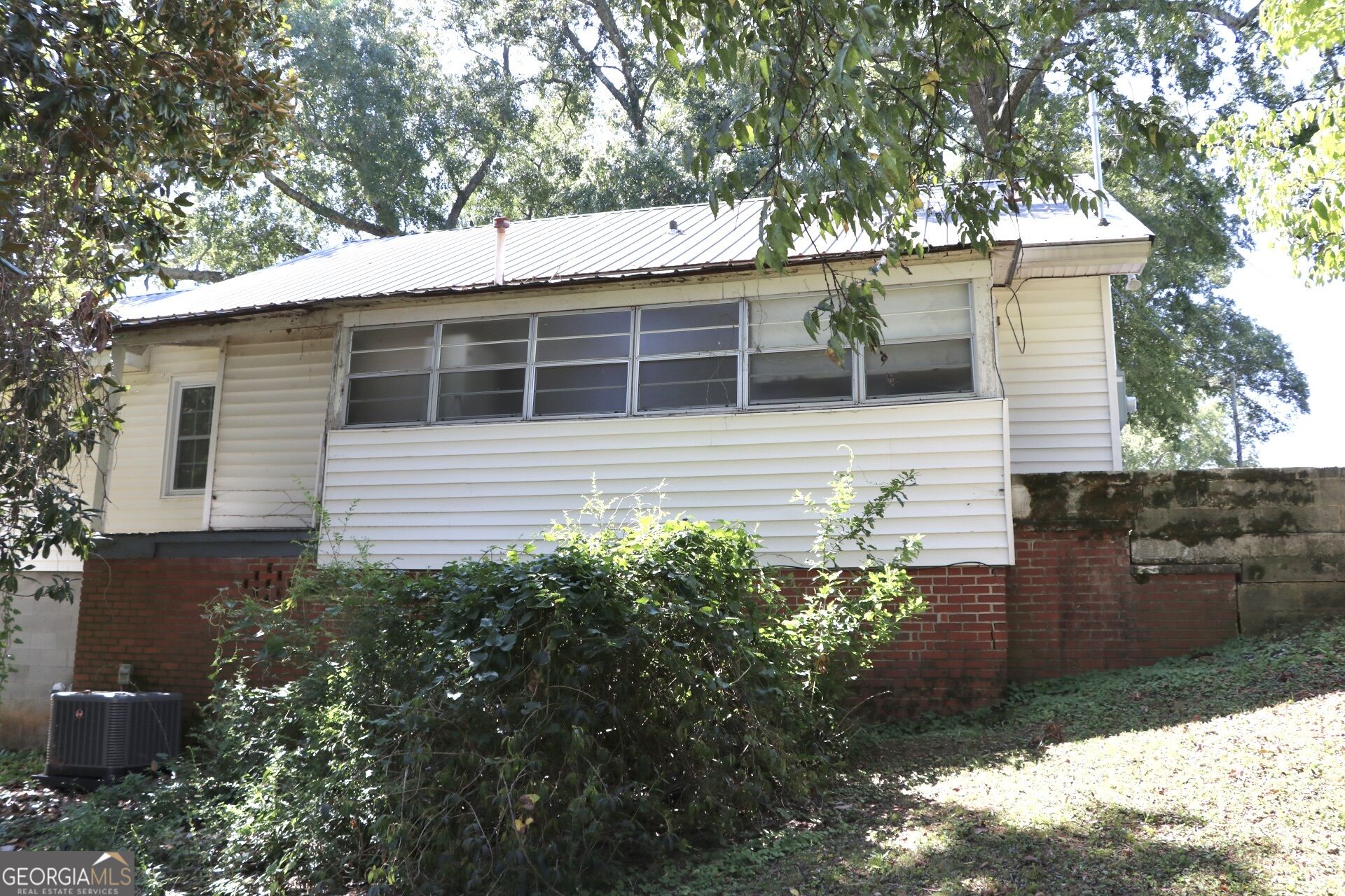 40 Church Street Property Photo 10