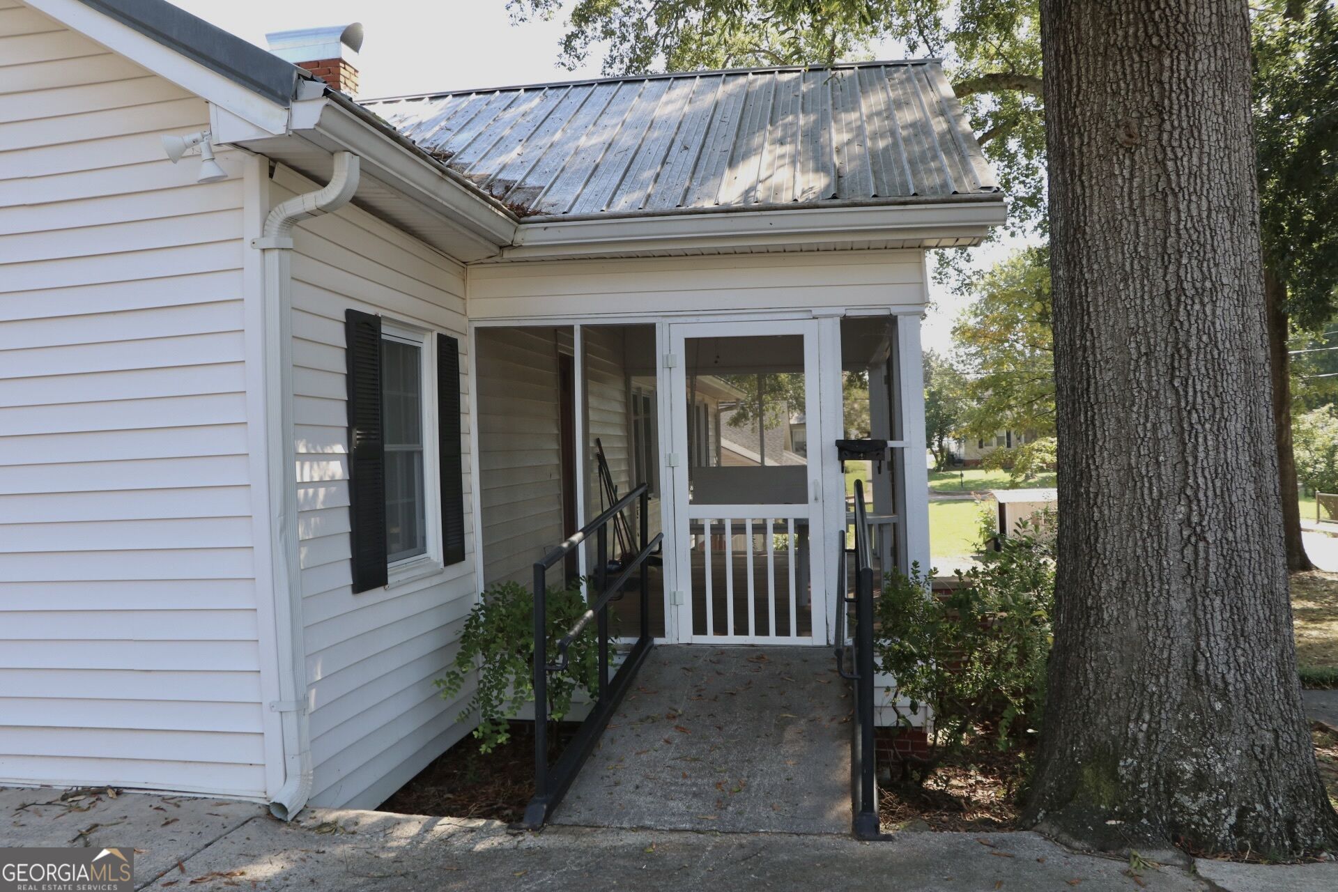 40 Church Street Property Photo 18