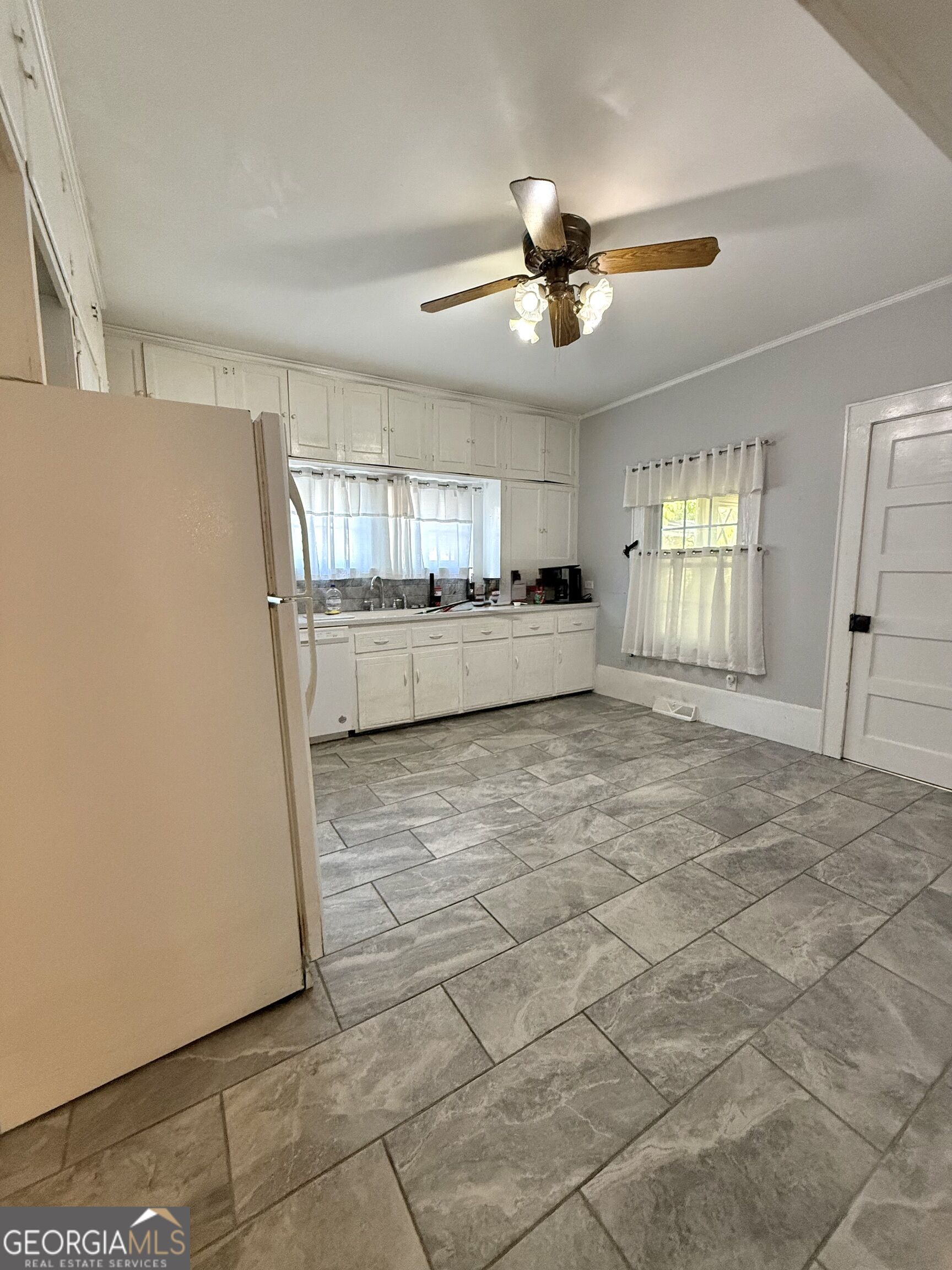 40 Church Street Property Photo 31