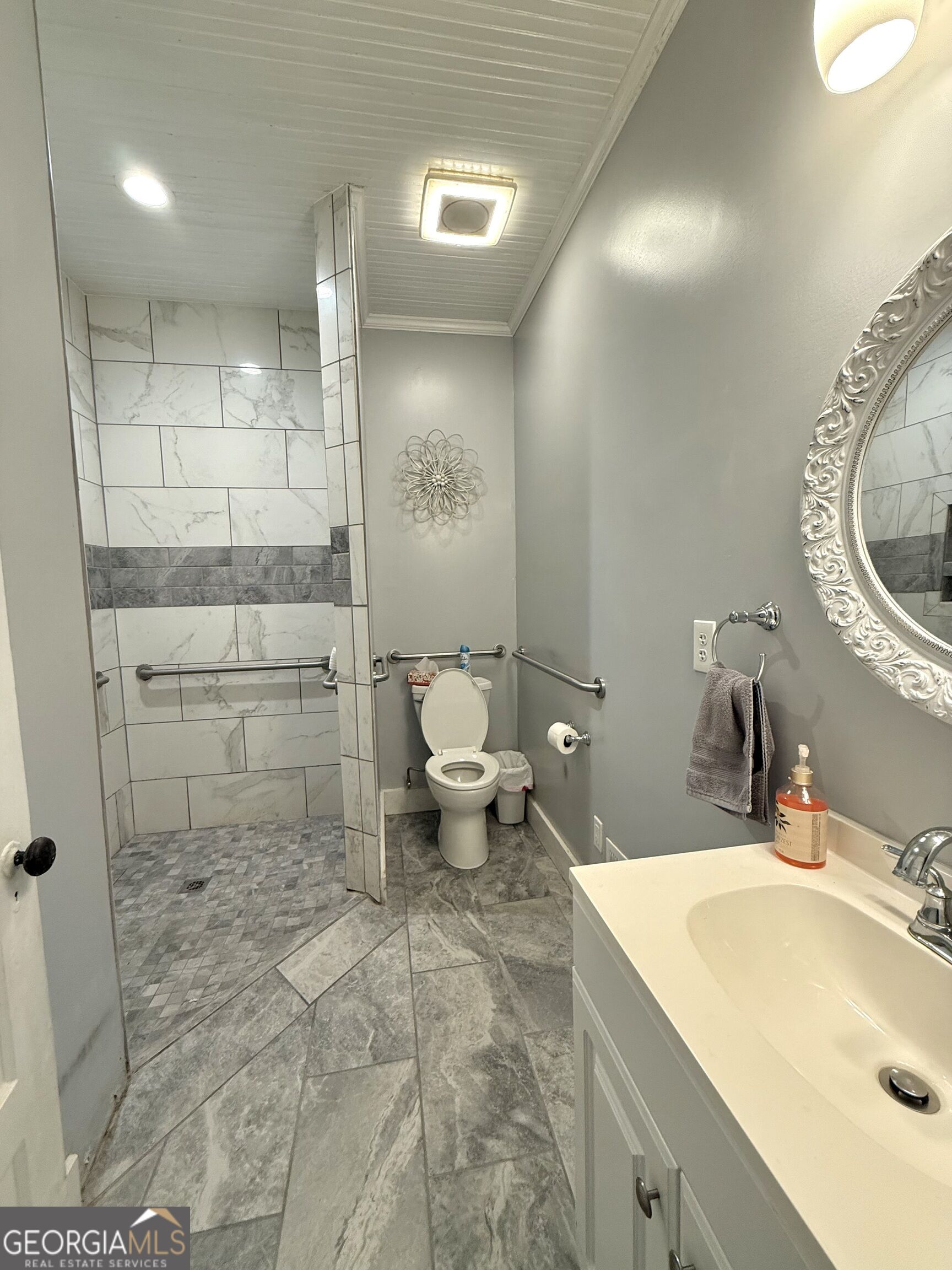 40 Church Street Property Photo 37