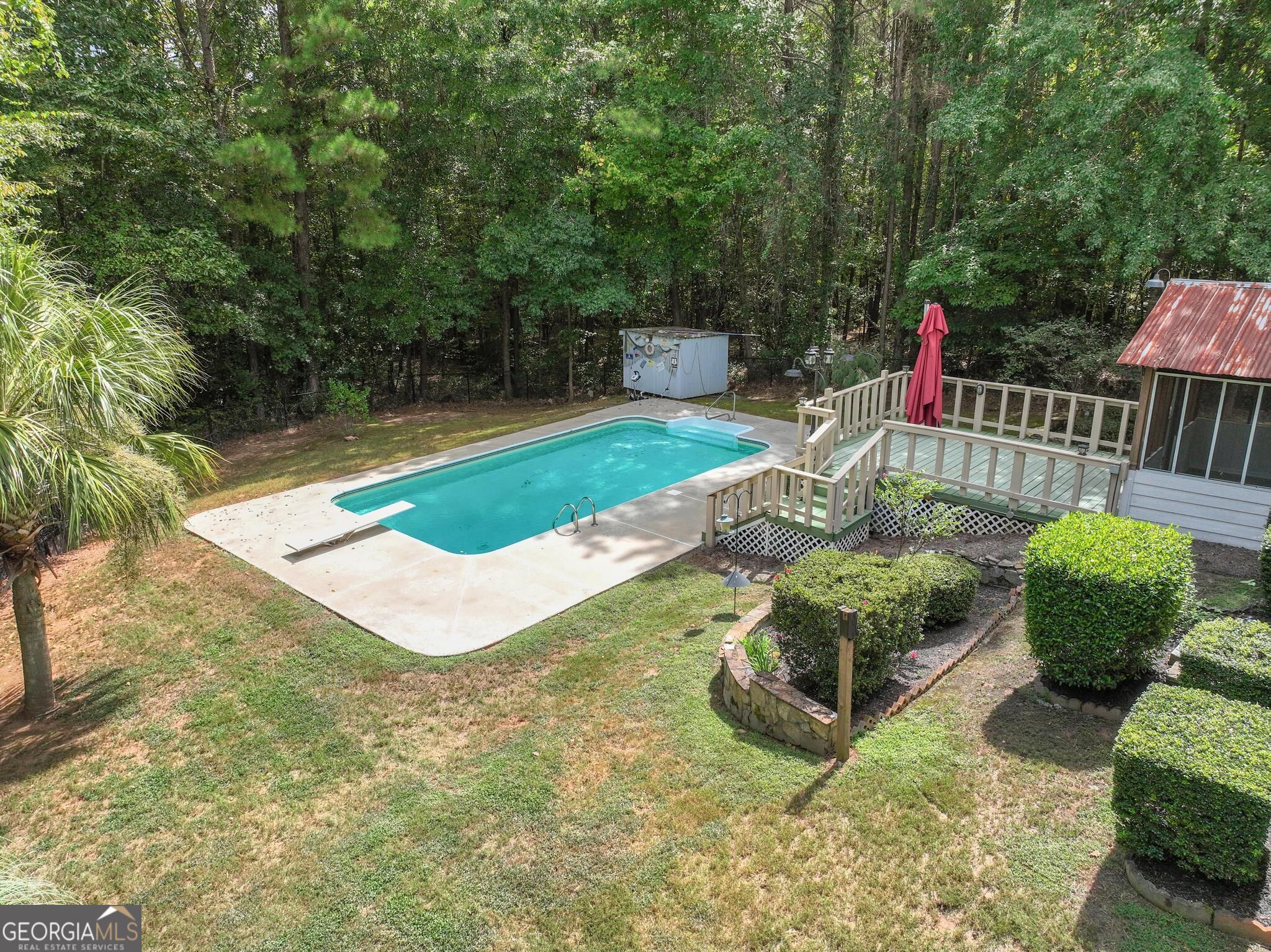 795 Jackson Lake Road Property Photo 4