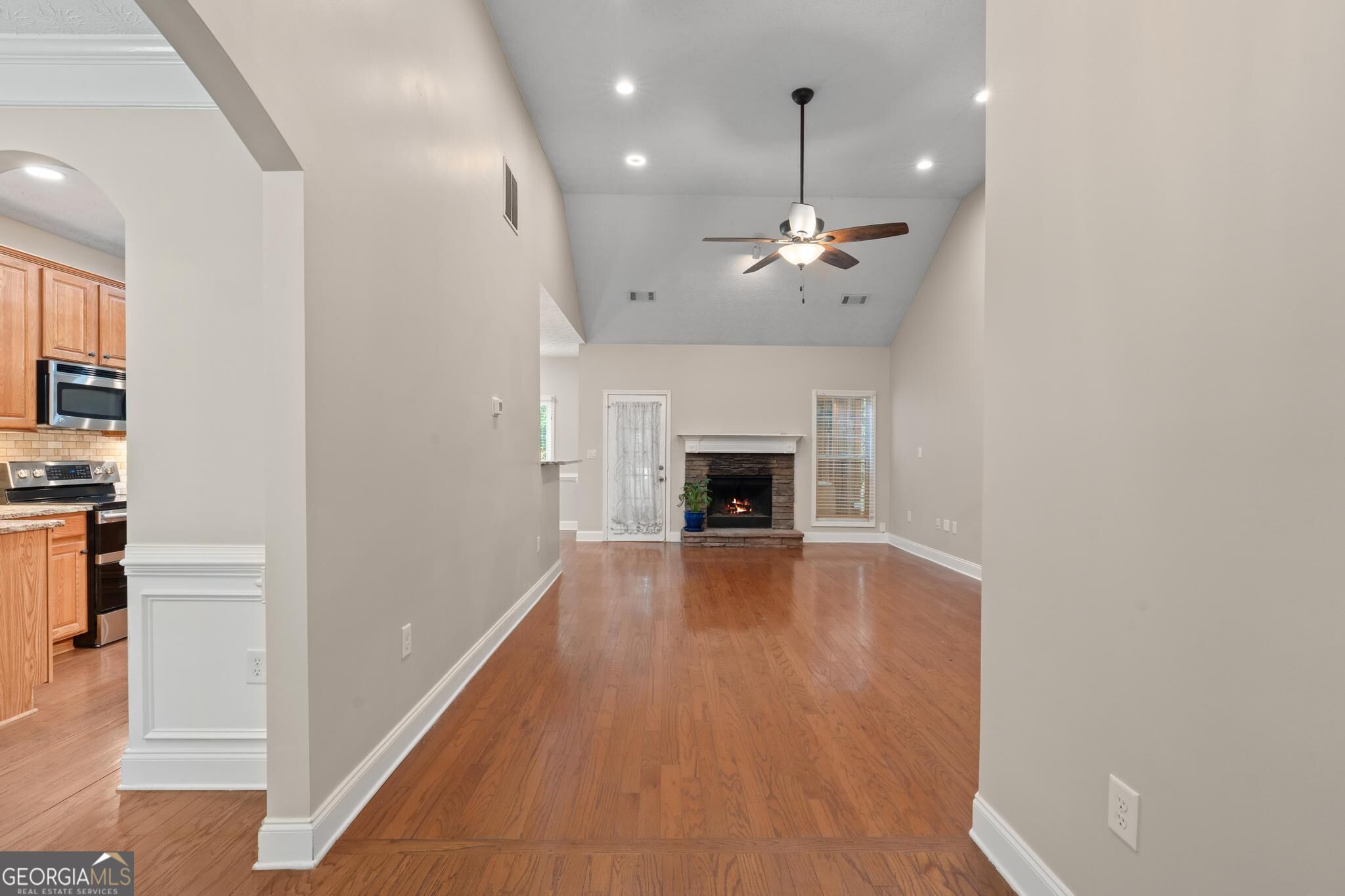 795 Jackson Lake Road Property Photo 10