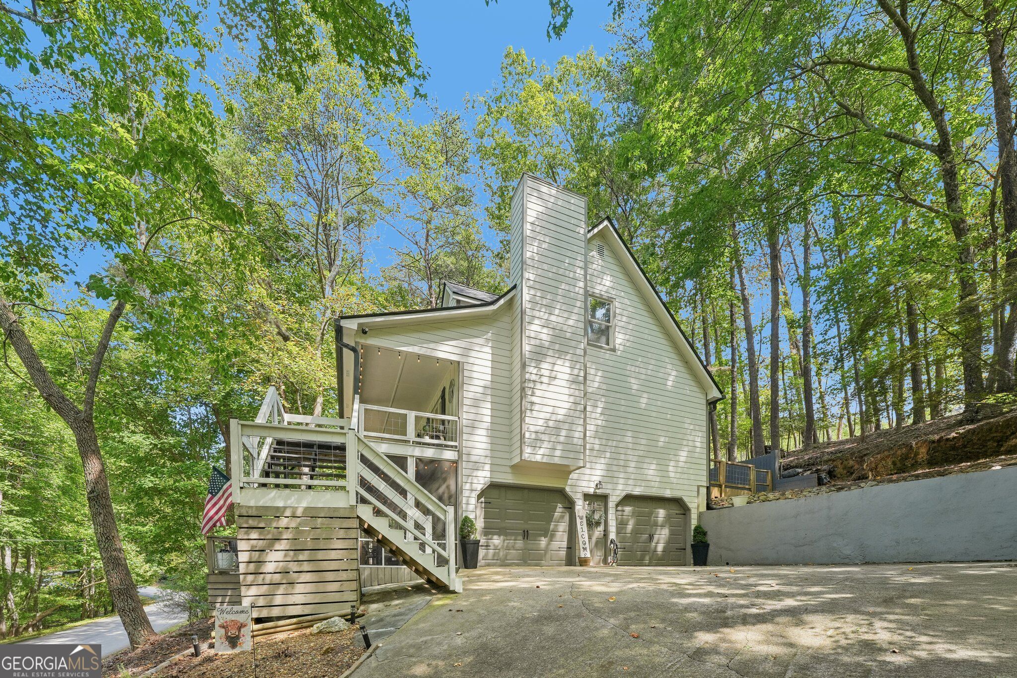 211 Hillside Drive Property Photo 7
