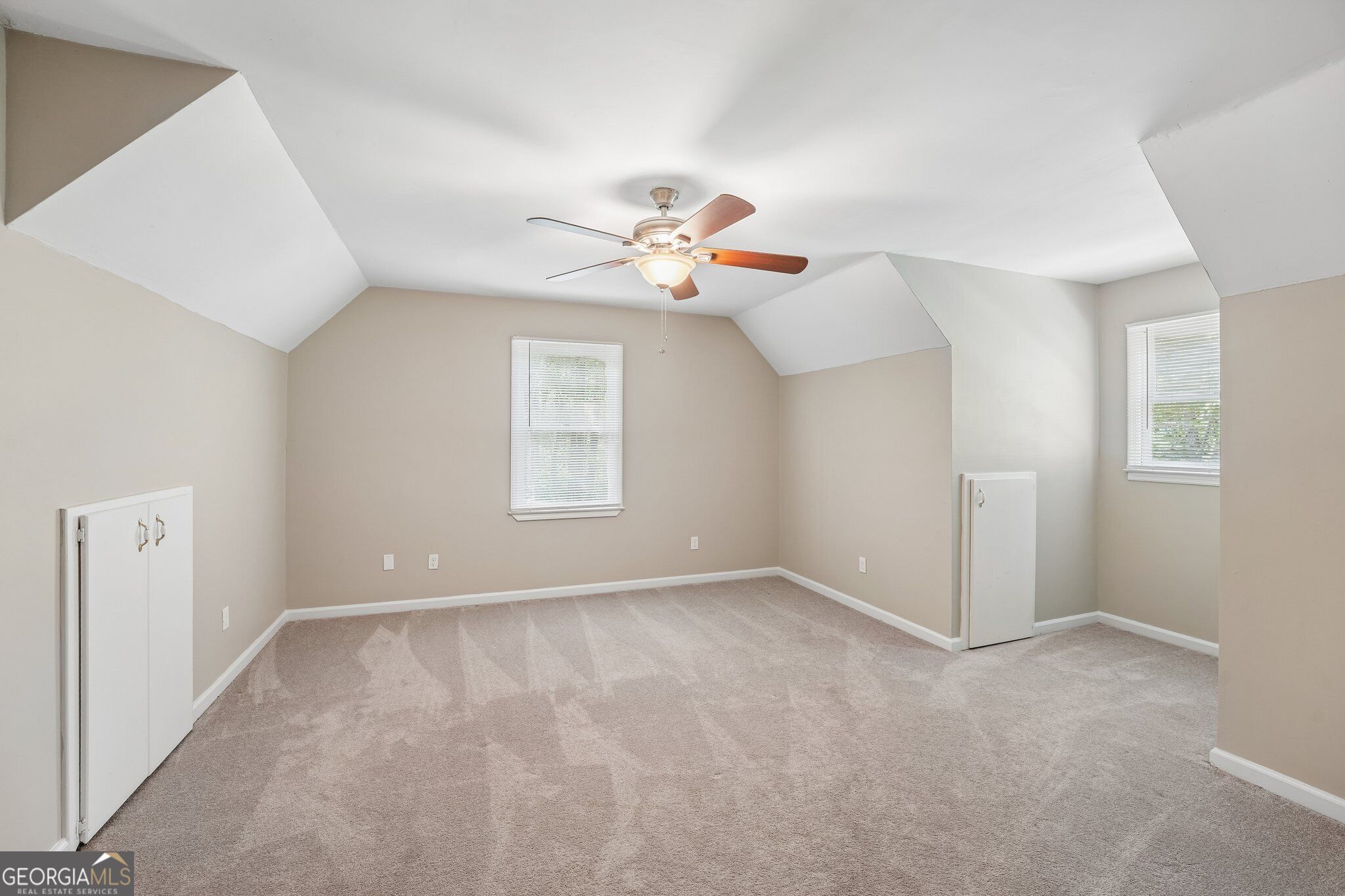 211 Hillside Drive Property Photo 37