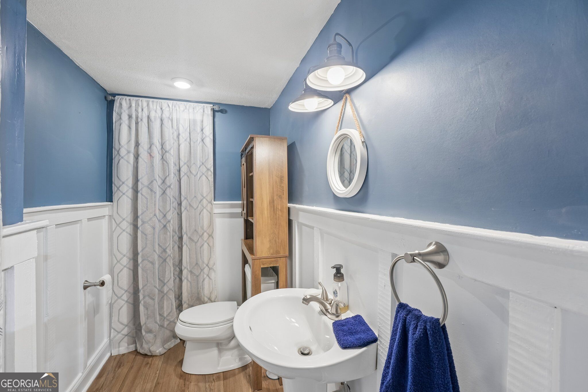 211 Hillside Drive Property Photo 44