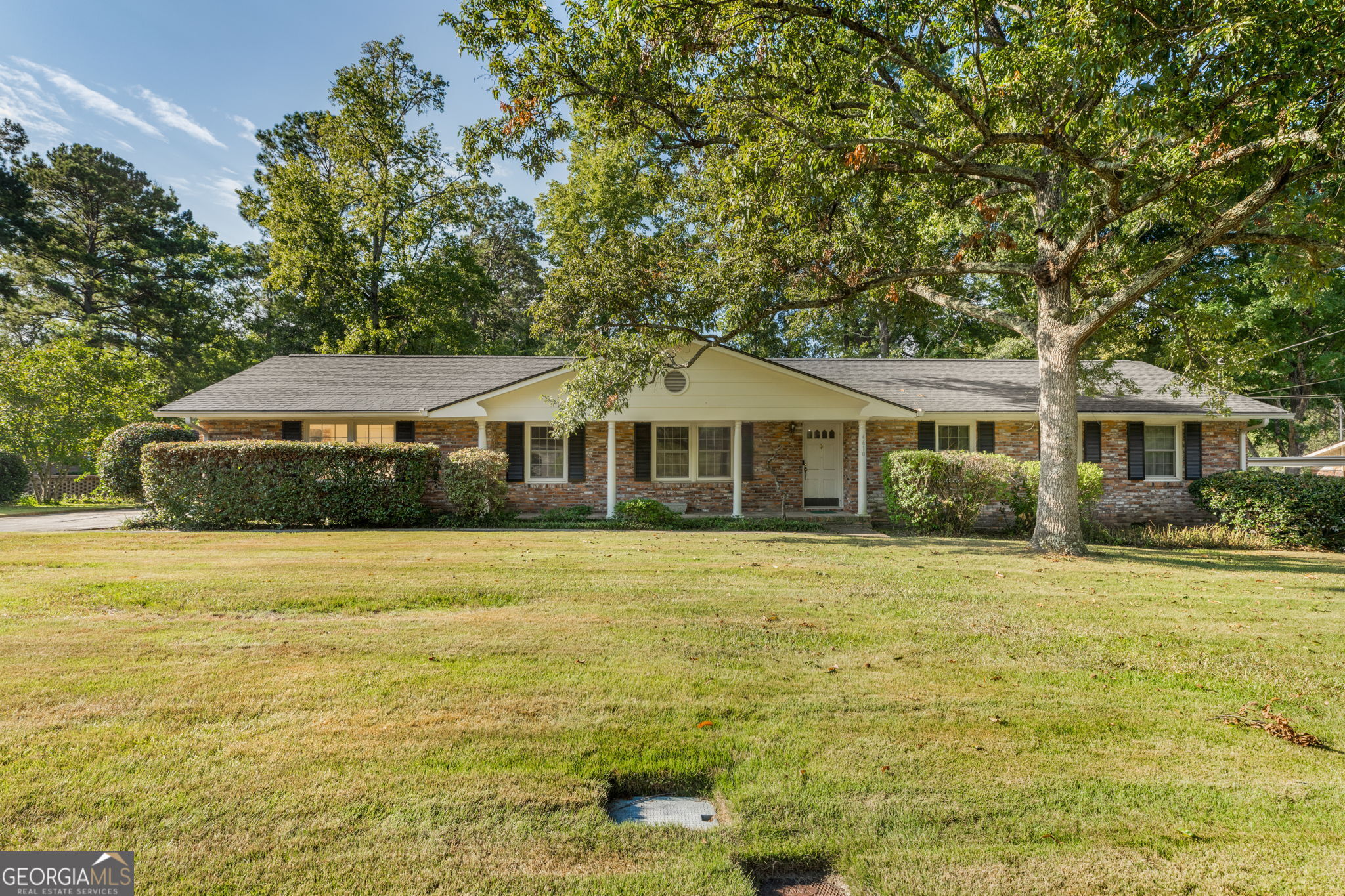 4610 N Stratford Oaks Drive Property Photo 1