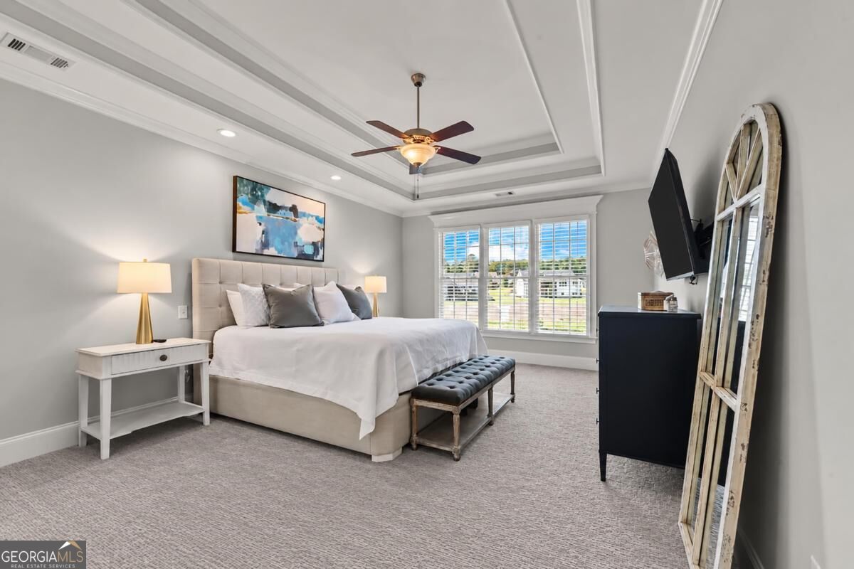 1021 Harbor Loop Property Photo 35