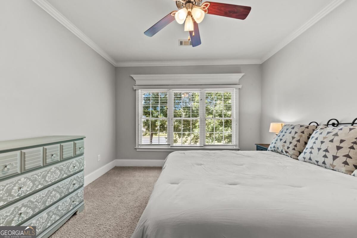1021 Harbor Loop Property Photo 48
