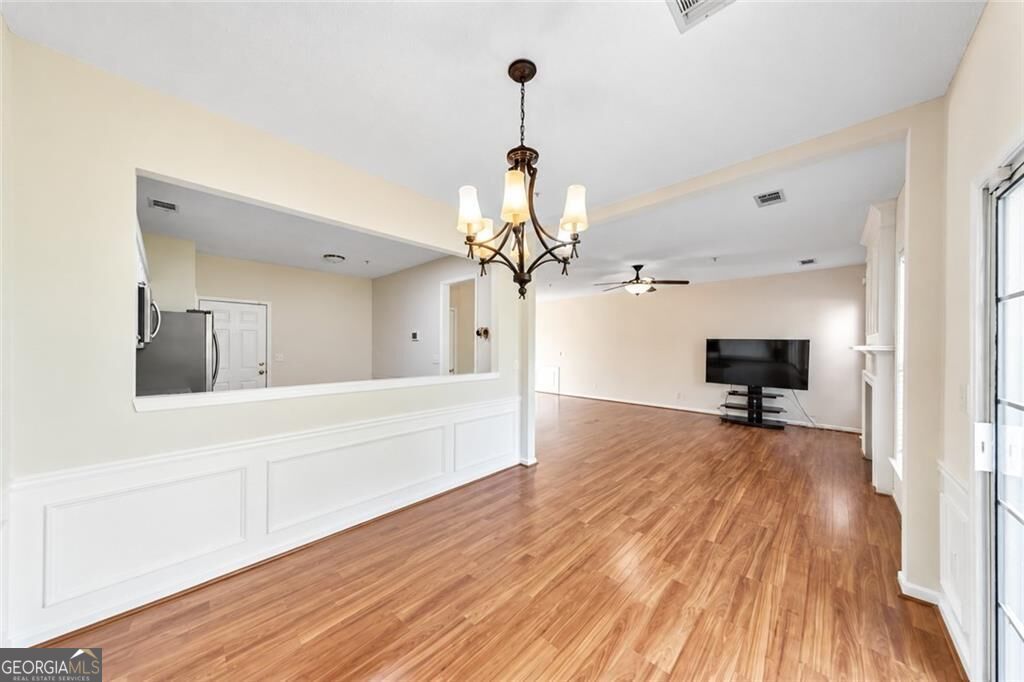244 Regent Square Property Photo 10