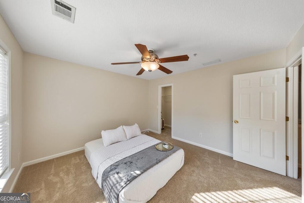 244 Regent Square Property Photo 18