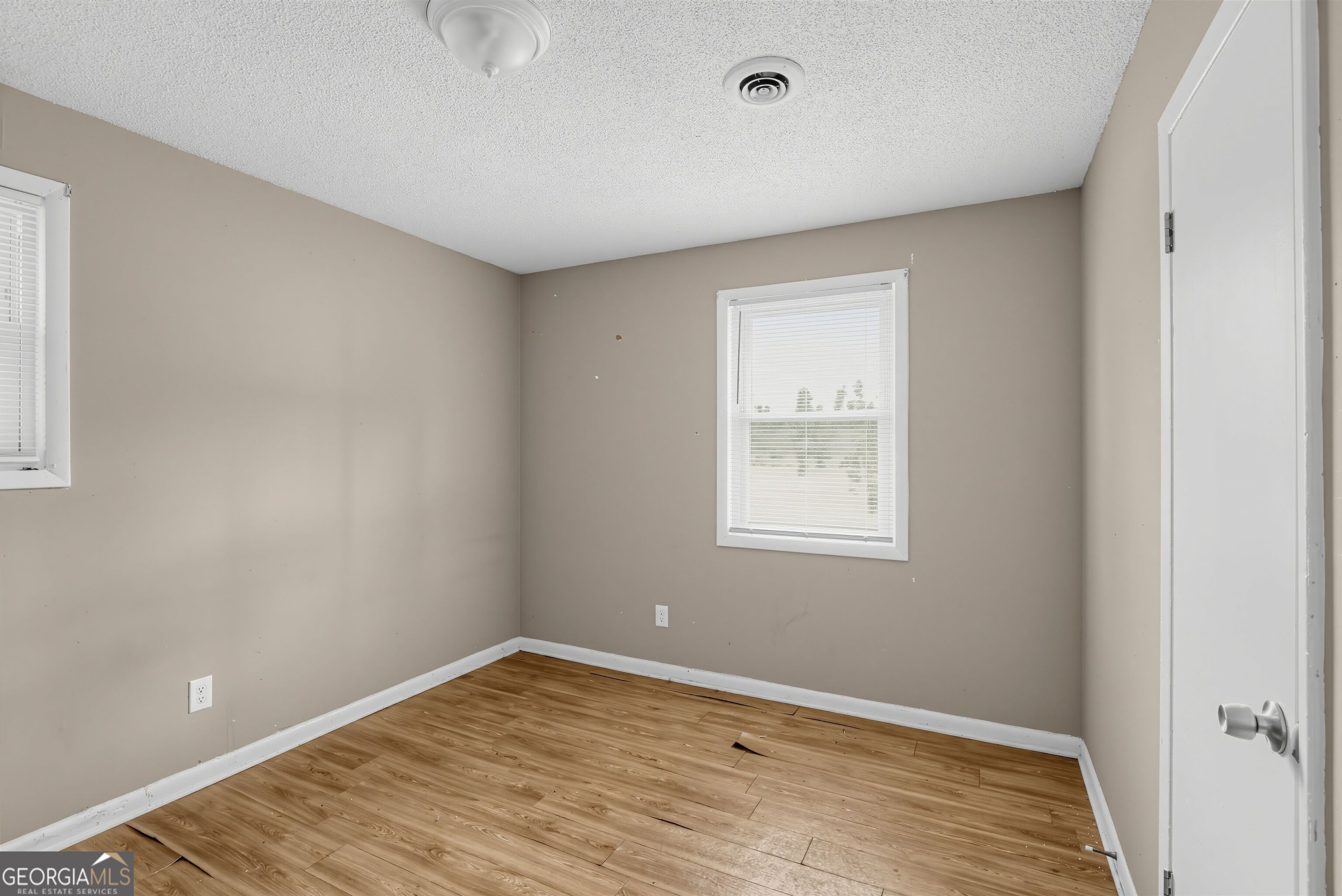 2342 Prague Court Property Photo 11
