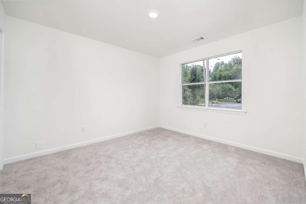118 Jade Lane Property Photo 14
