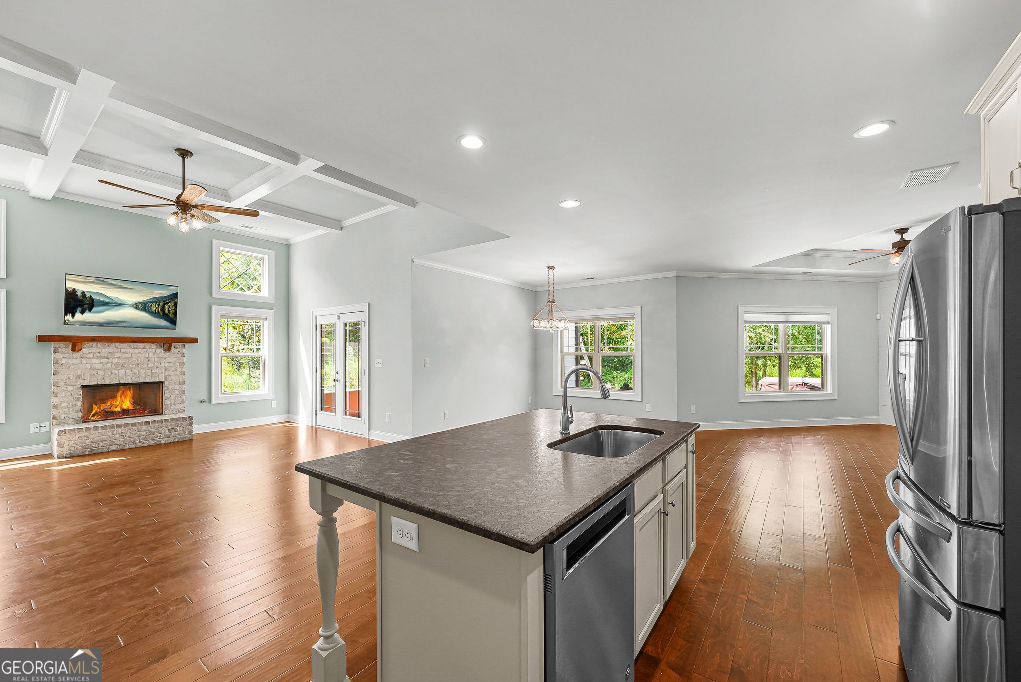 775 Vaughn Road Property Photo 2