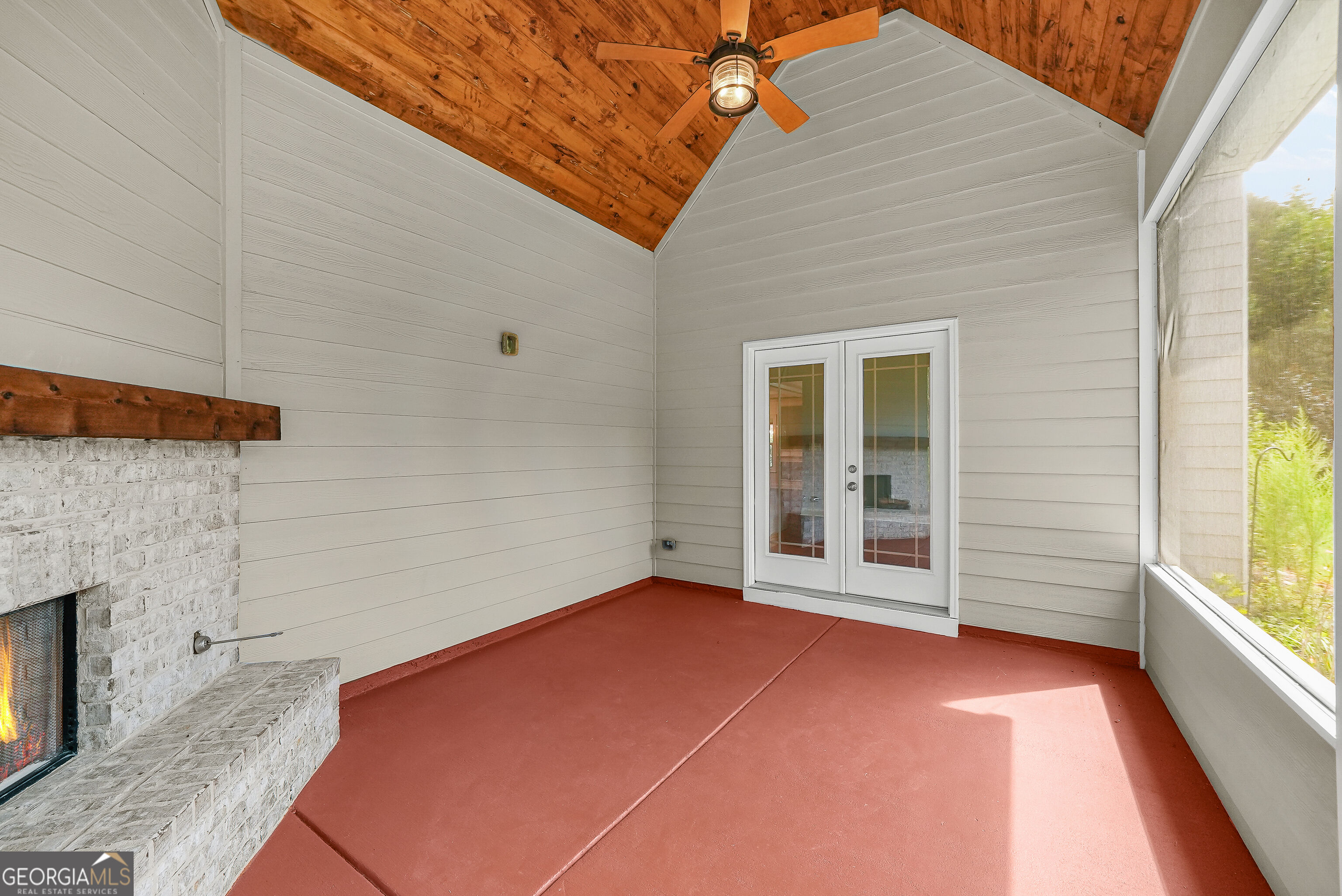 775 Vaughn Road Property Photo 43