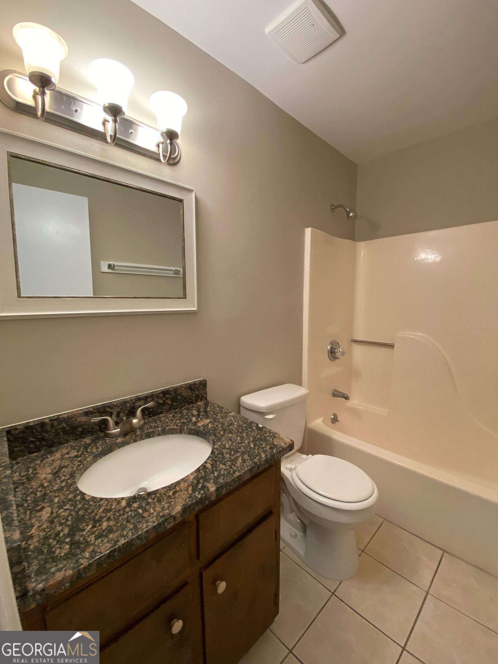 105 Howell Way # 3 Property Photo 7