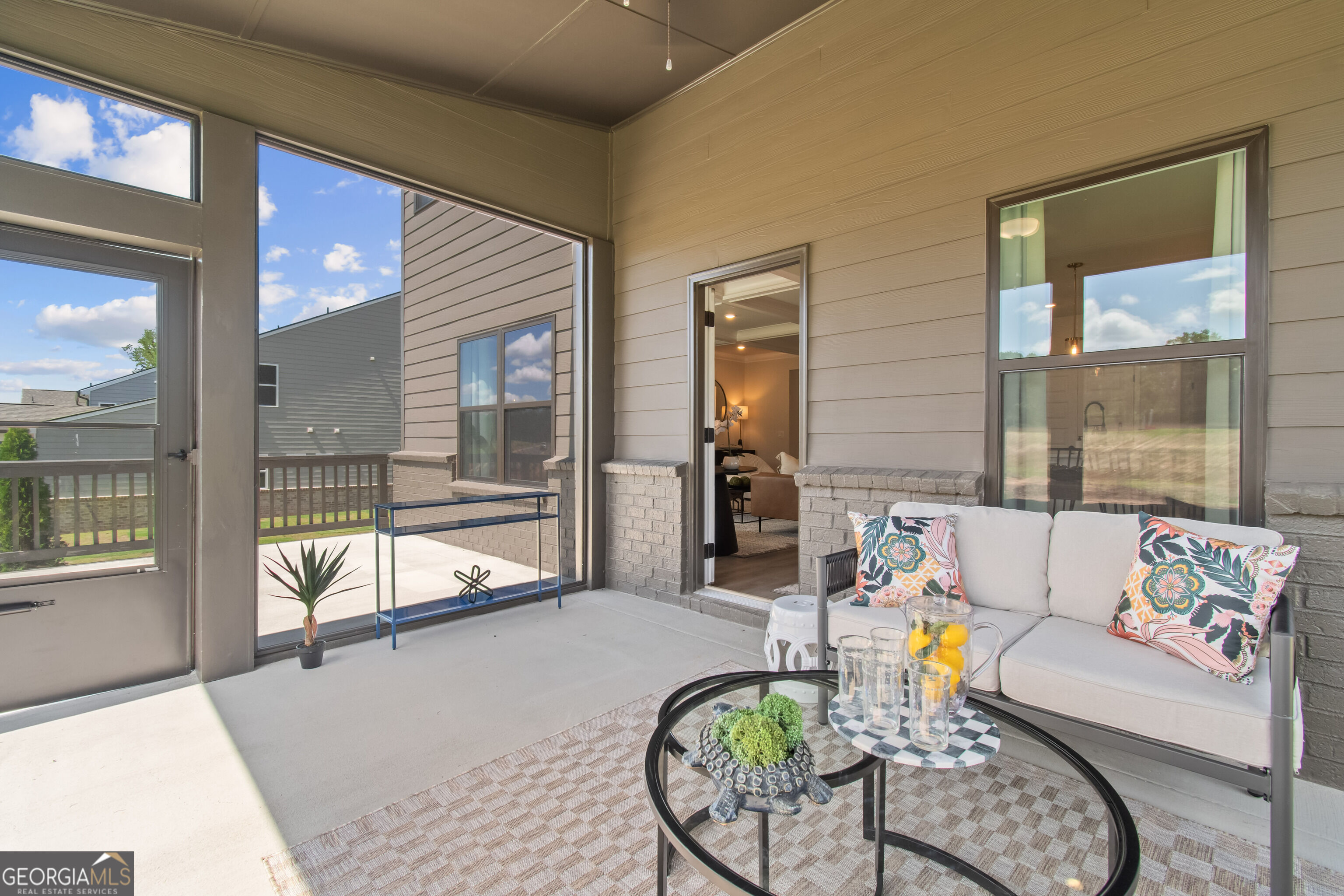 99 Avian Way Property Photo 17