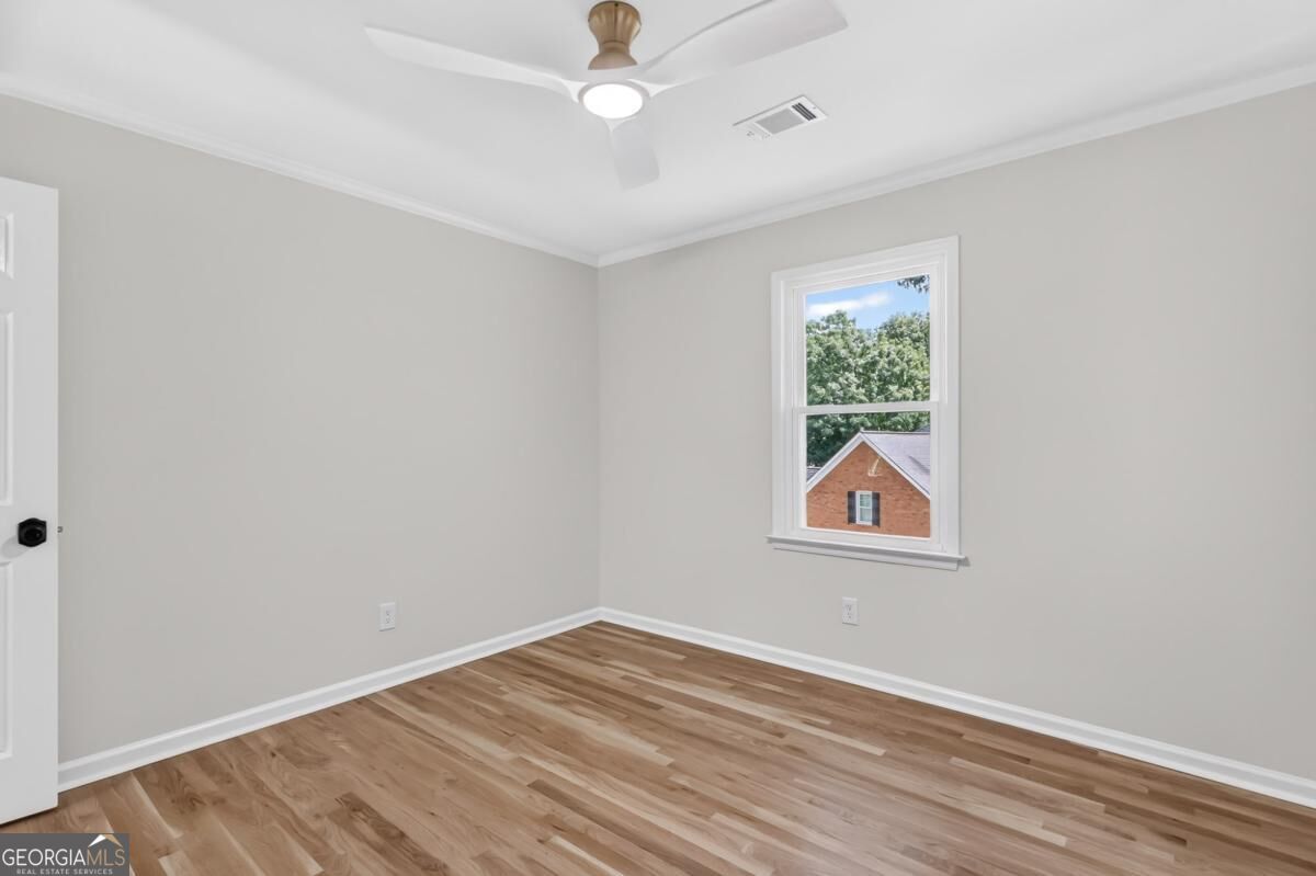 760 Bedford Oaks Drive Property Photo 28