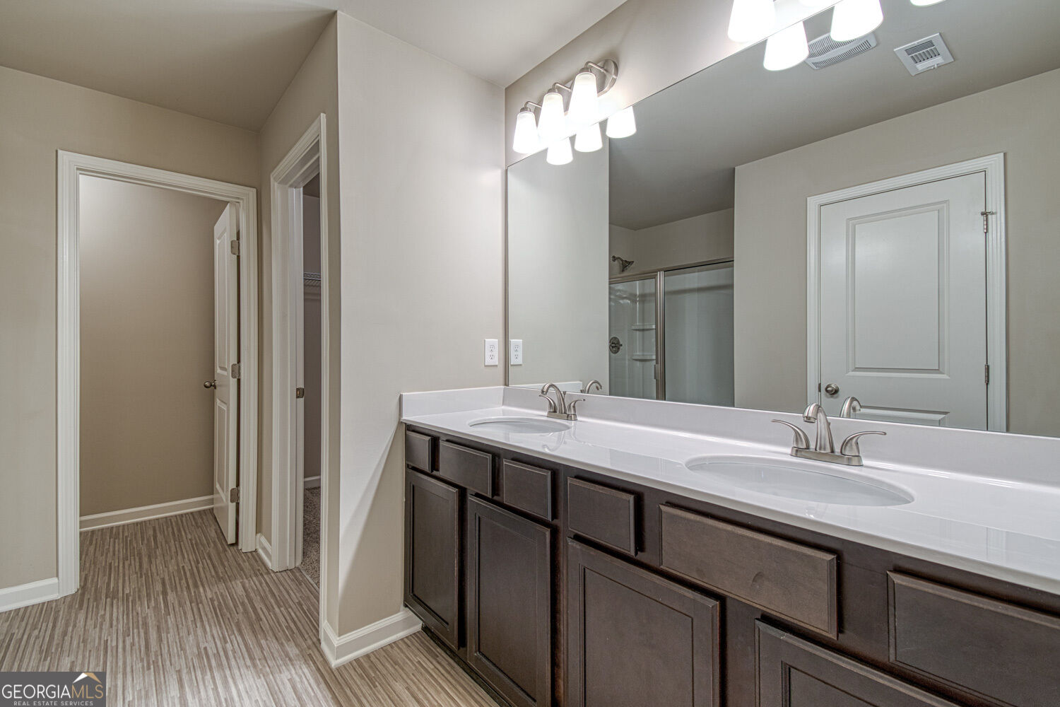 103 Avian Way Property Photo 33